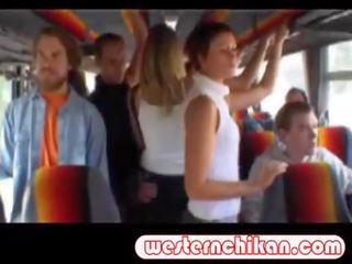 Jane damsel Groped on the Bus &excl;